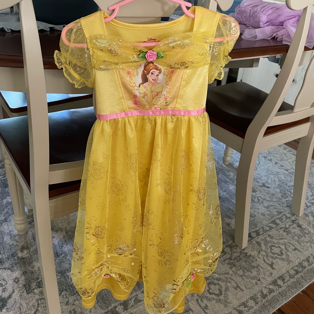 Disney princess night gown